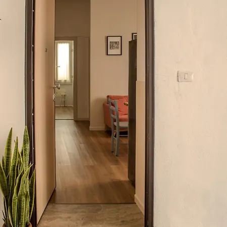 Iron-bridge House, Elegant Bay Front Apartamento