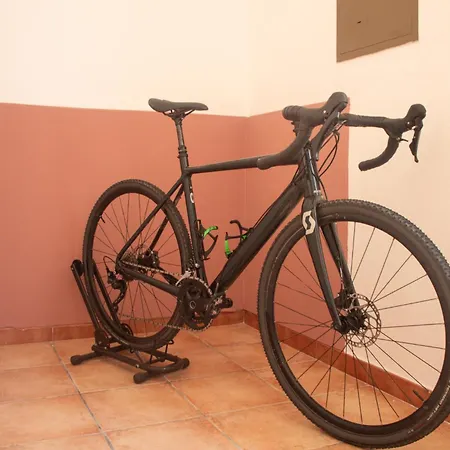 דירה Iron-bridge House, Elegant Bay Front אולביה