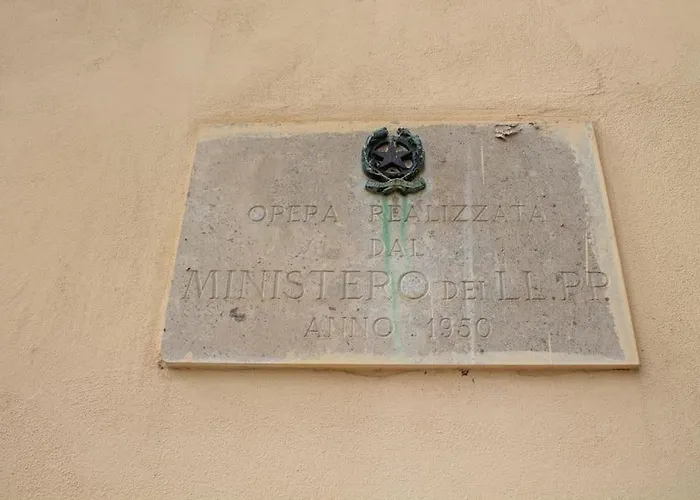 Apartament Iron-bridge House, Elegant Bay Front Olbia