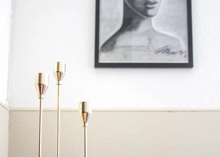 Iron-bridge House, Elegant Bay Front