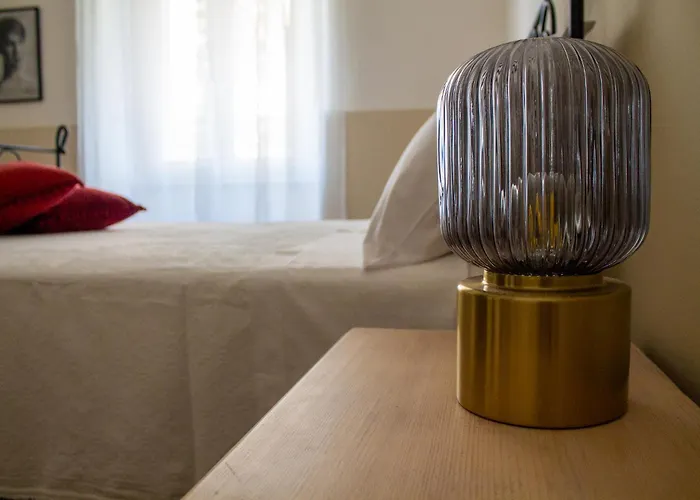 Iron-bridge House, Elegant Bay Front Apartament